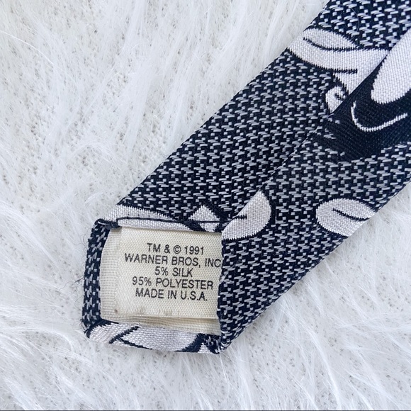Vintage Cervantes Warner Bros Daffy Duck Black and Grey Tie - Picture 4 of 4